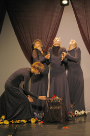 Virágeső novemberben Virágeső novemberben