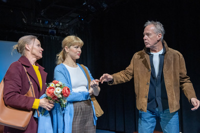 Könnyűvel indul Könnyűvel indul